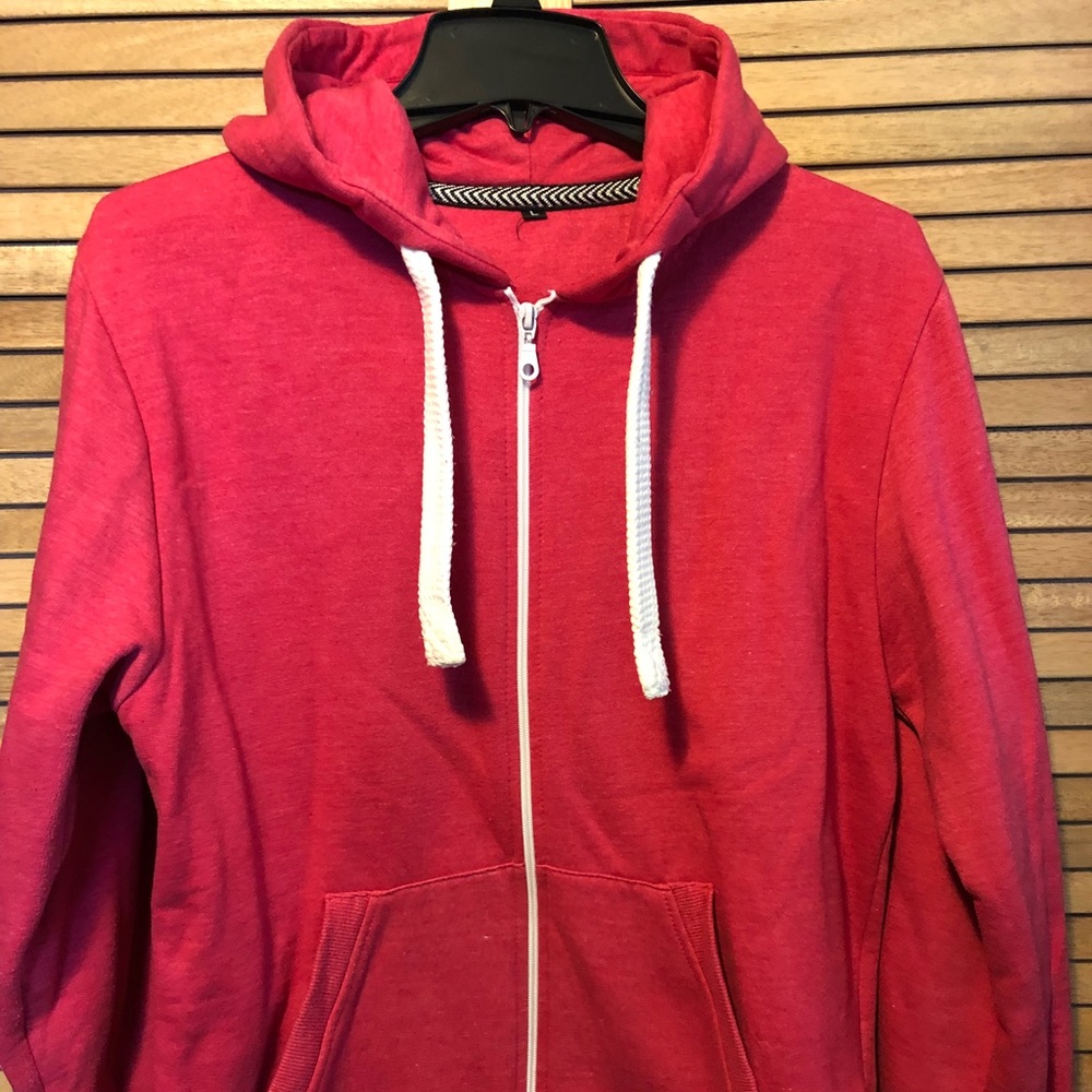 Women’s hoodie.